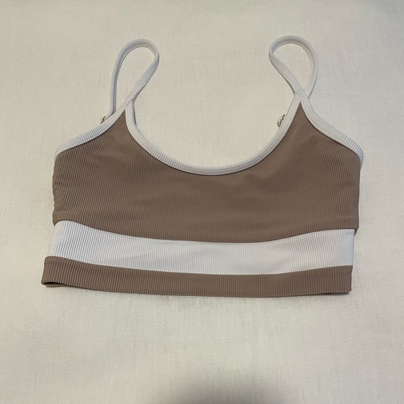 Beach Riot Tan and White Bra & High-Waisted Leggings SET - Picture 4 of 8